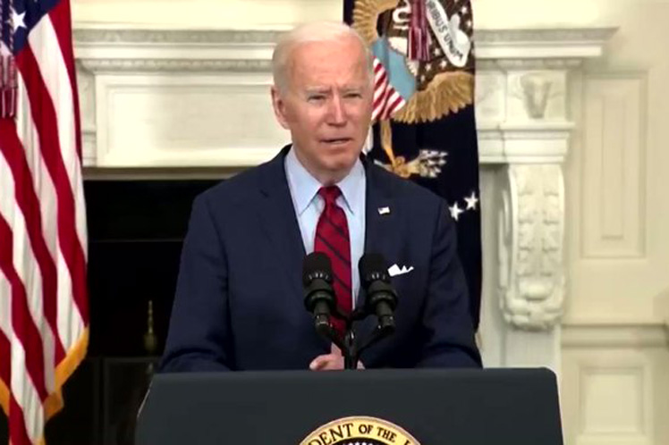 biden-pedira-desde-california-mas-control-a-armas-de-fuego-en-eeuu