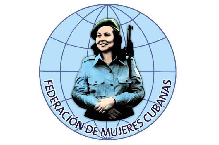 mensajes-de-felicitacion-en-panama-para-mujeres-cubanas