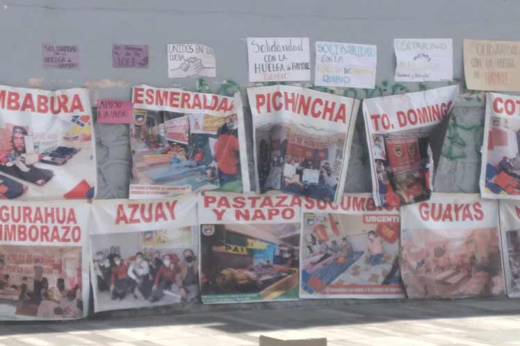 Crece apoyo a docentes de Ecuador en huelga de hambre