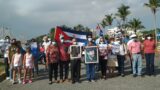 Personas marchando en dominicana