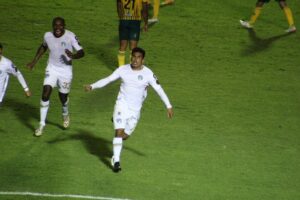 club-guatemalteco-comunicaciones-acaricia-final-de-liga-concacaf