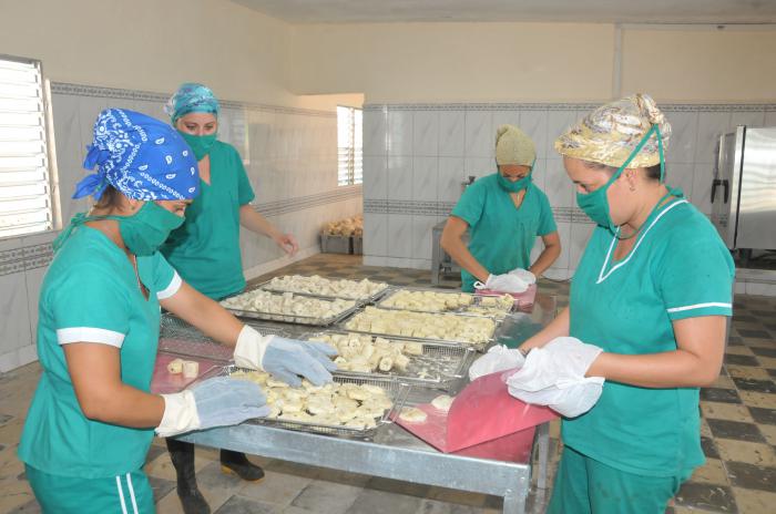 Minindustrias en Cuba