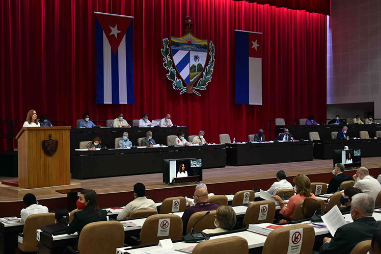 Parlamento-de-Cuba