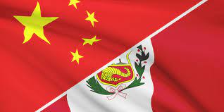 Banderas China y Perú