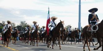 desfile México