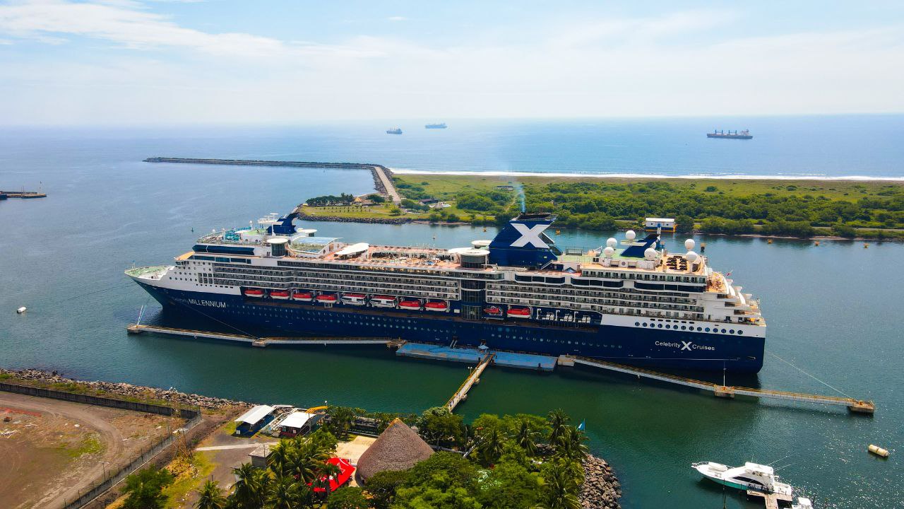 celebrity-millennium-abrio-temporada-de-cruceros-en-guatemala