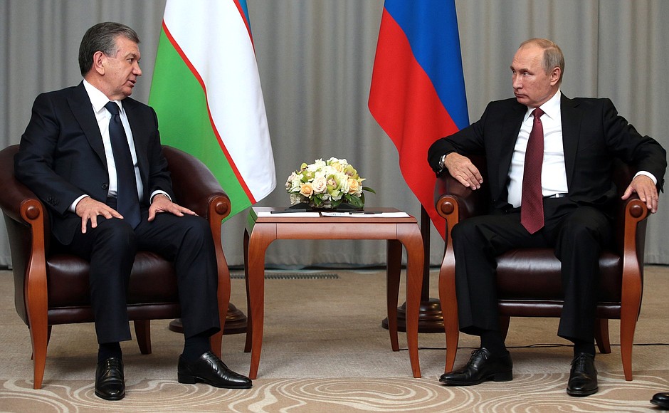 presidentes ruso y uzbeko
