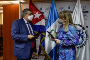 guatemala-y-cuba-firman-acuerdo-subsidiario-de-cooperacion-en-salud