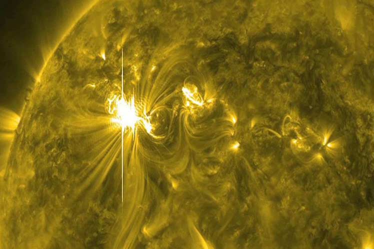 Eclipse-Sol-Cientificos