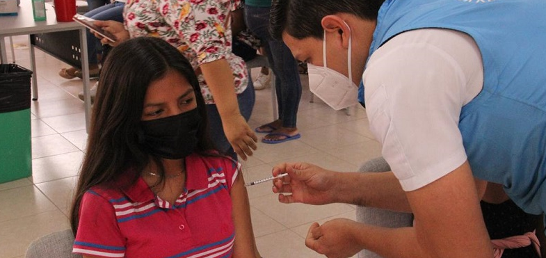 Ecuador comenzó hoy una campaña masiva denominada Vacunatón