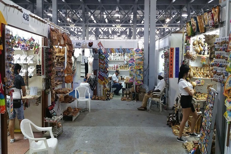 Feria-Nacional-de-Artesanía