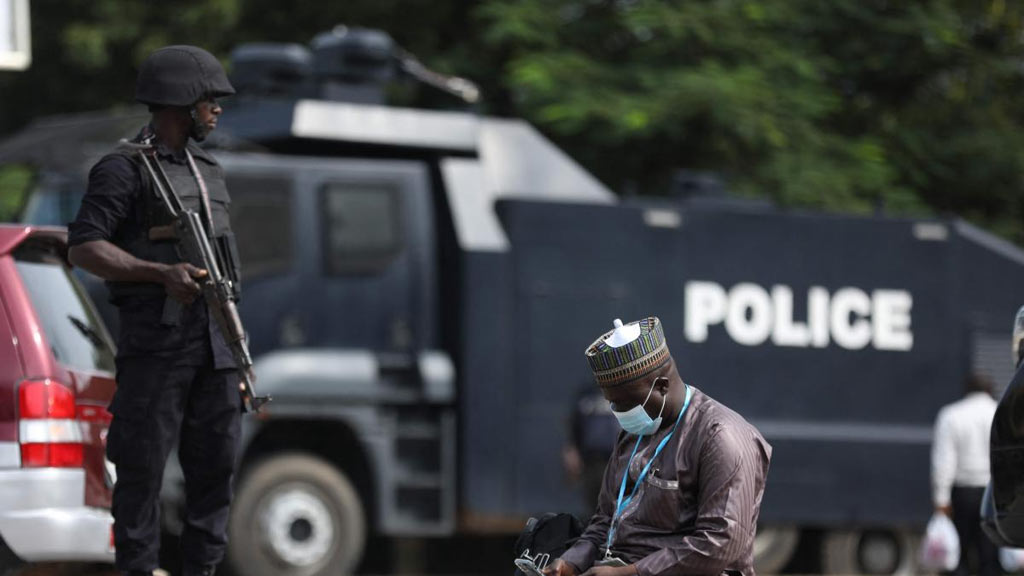 Nigeria ladrones vinculados a robo de petróleo