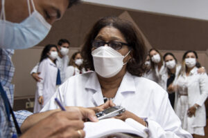 reconocen-en-cuba-labor-del-instituto-de-hematologia-e-inmunologia-fotos