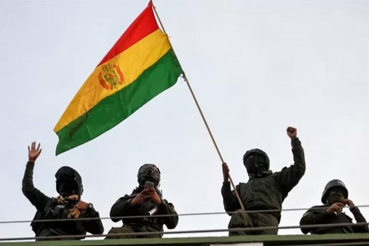 Policia-Bolivia-amotinados