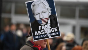 denuncia persecucion vs Assange