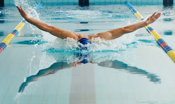 deportista-natacion