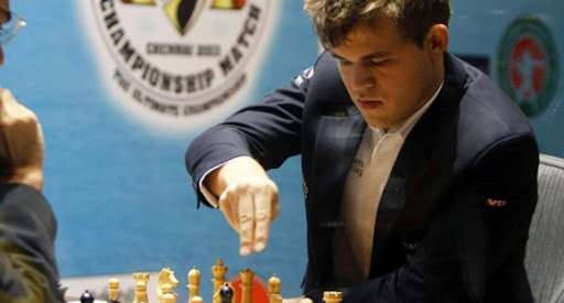 maestro de ajedrez Carlsen