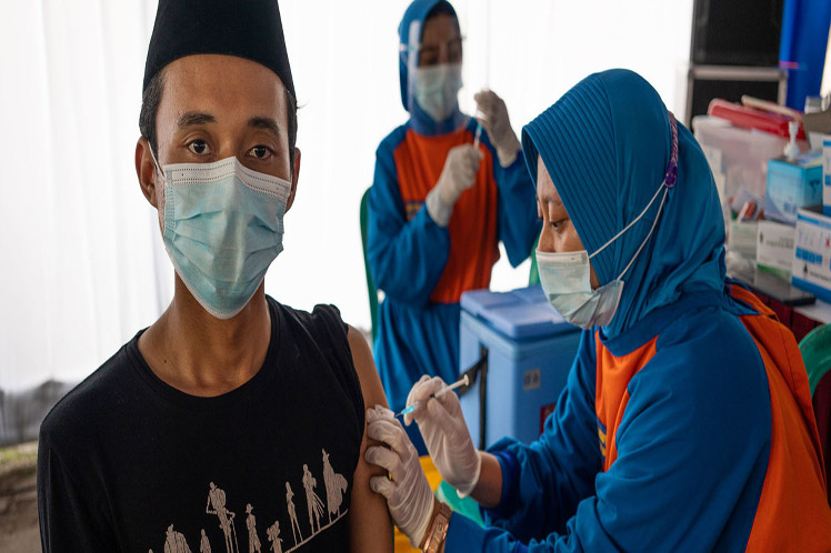 Indonesia, Covid-19, vacunación, refuerzo