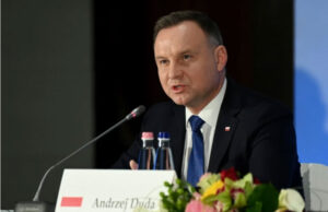 Polonia cede a presiones de la UE y anuncia cambios en ley judicial