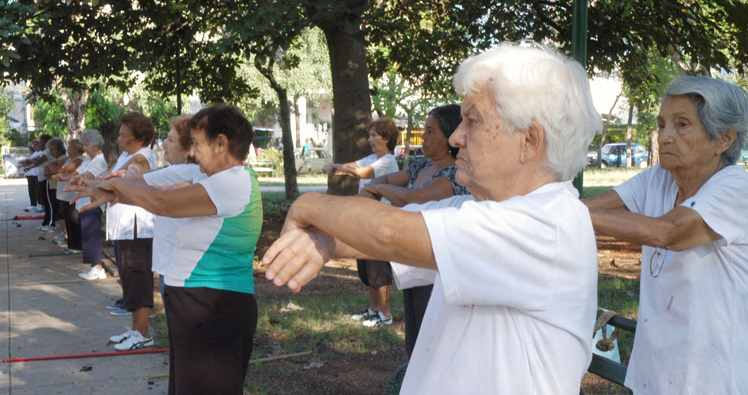 adulto mayor, tercera edad, ejercicio