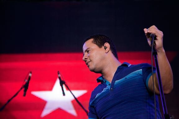 presidente-de-cuba-felicito-al-musico-israel-rojas-por-su-cumpleanos