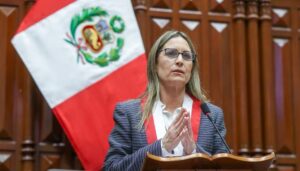 duras-criticas-a-posicion-de-presidenta-de-parlamento-de-peru