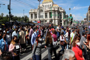 México, Covid-19, casos, baja