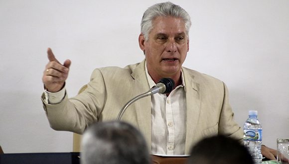 presidente-de-cuba-agradece-apoyo-de-embajador-de-siria