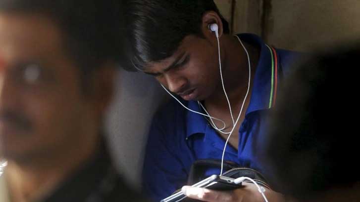 Consumo de datos móviles en India aumentó 50 por ciento en cinco años