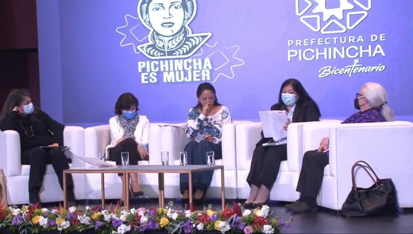 mujeres-analizan-retos-y-perspectivas-en-cita-feminista-en-ecuador
