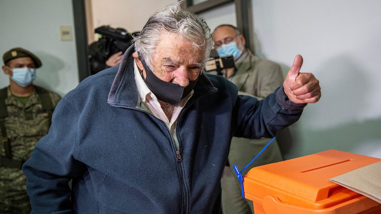 Mujica