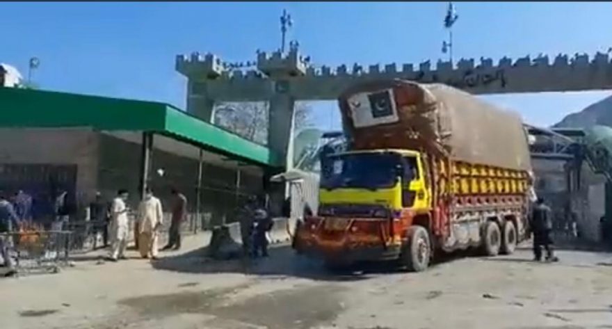 pakistan-entrego-a-afganistan-tres-mil-600-toneladas-de-trigo