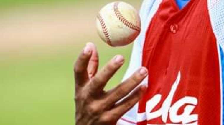 Universidad del Deporte cierra filas ante boicot al béisbol de Cuba