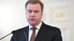 ministro de Defensa de Finlandia