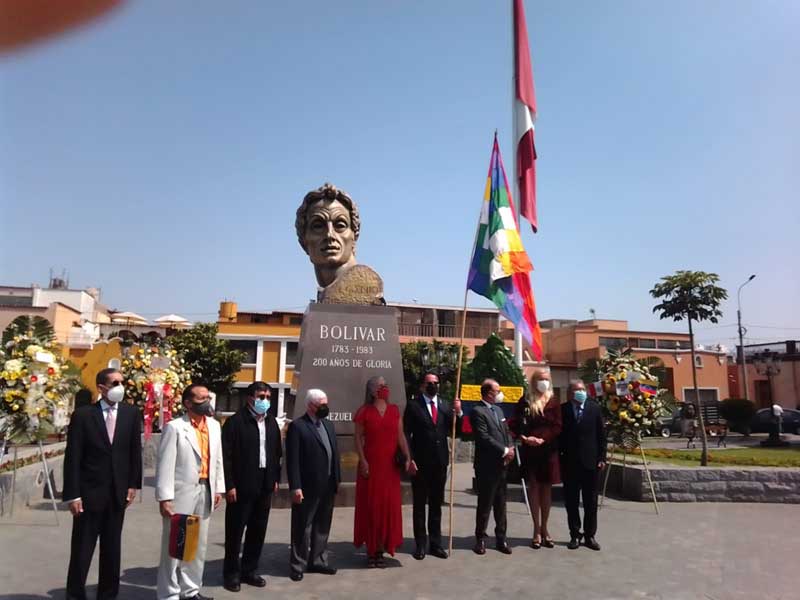 Saludan en Perú aniversario de proclamación independencia venezolana