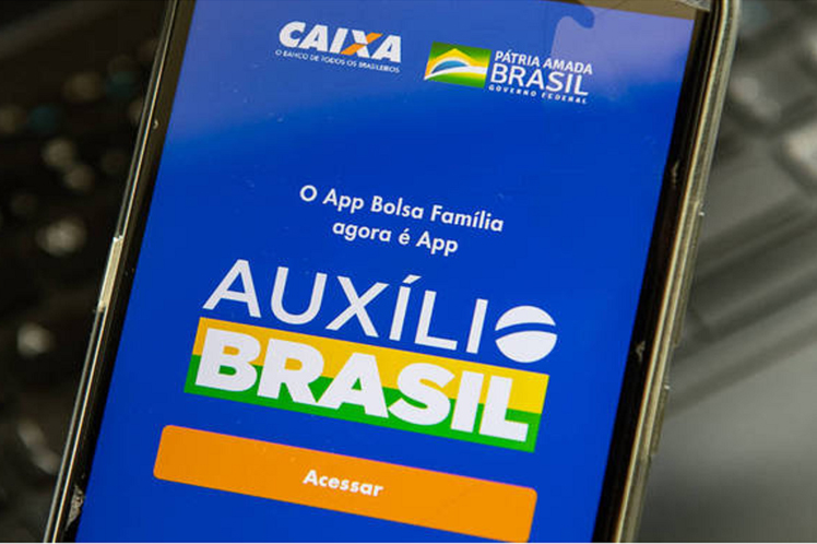 diputados-aprueban-en-brasil-texto-basico-de-ayuda-a-pobres