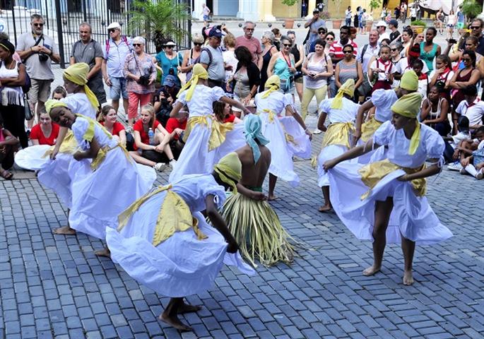 Festival de danza Ciudad en Movimiento en Cuba
