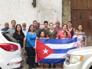 ninos-y-jovenes-cubanos-se-encuentran-con-la-historia-en-dominicana