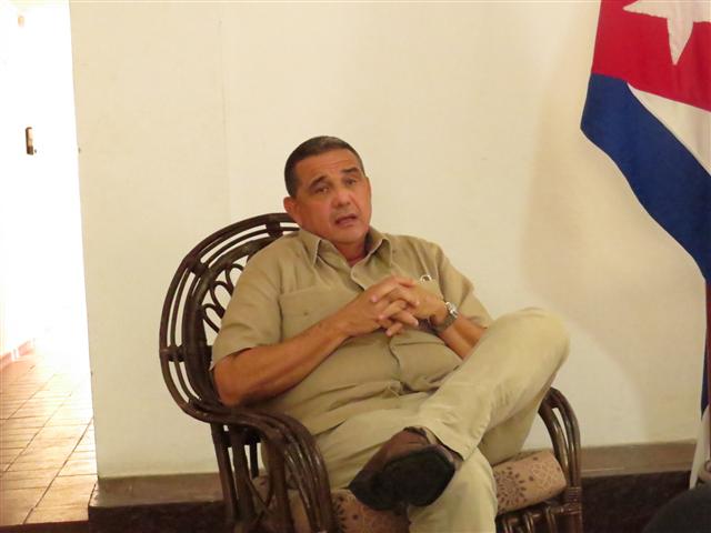 viceministro-de-la-agricultura-dialoga-con-cubanos-en-dominicana