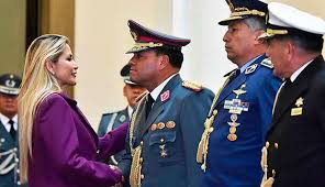 expresidenta-de-facto-de-bolivia-firmo-ascensos-ilegales