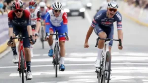ciclista de Paises Bajos se corona campeon en Flandes