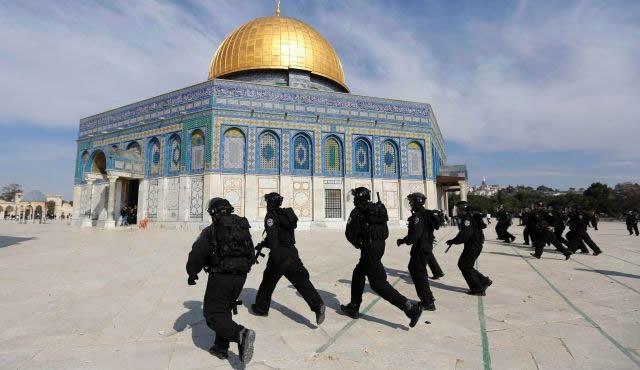 crece-tension-tras-asalto-israeli-a-la-explanada-de-las-mezquitas