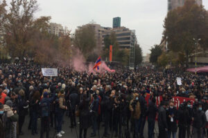 oposicion-armenia-vuelve-a-las-calles-exigiendo-dimision-de-pashinian