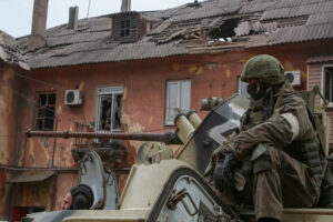 salieron-de-azovstal-265-soldados-ucranianos-incluidos-51-heridos