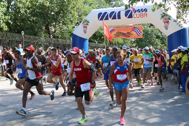 Carrera-Amistad-arrancada