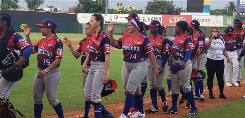 dominicana-vence-a-puerto-rico-en-copa-del-caribe-de-beisbol-f