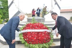 Localidad siria inaugura parque en honor a los caídos por la guerra