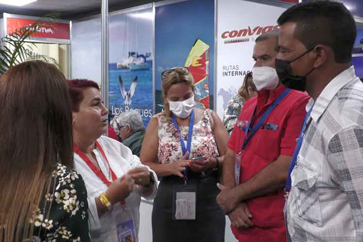 venezuela-y-cuba-por-un-turismo-beneficioso-para-ambos-paises