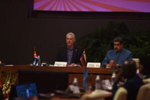 DIAZ-CANEL-EN-CUMBRE-ALBA-TCP