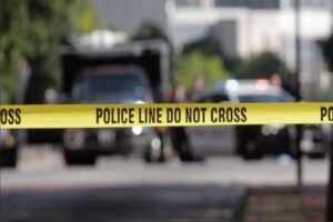 línea-amarilla-policia